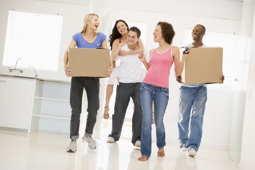 Modern Islington residential area with moving boxes and a vibrant community