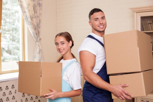 Planning and organizing a smooth move